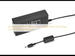Zertifizierter schwarzer, schlanker Desktop-Power Adapter 65W 3,42A Ausgangsstrom